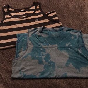 Men’s tank top duo